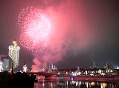 Russland: Feuerwerk über dem Kreml in Moskau. (Bild: Keystone/AP Photo/Denis Tyrin)