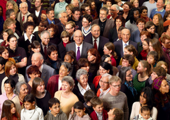 Ein Suchbild im Jahr 2008 (von links): Eveline Widmer-Schlumpf, Moritz Leuenberger, Micheline Calmy-Rey, Bundespräsident Pascal Couchepin, Samuel Schmid, Doris Leuthard, Hans-Rudolf Merz, Bundeskanzlerin Corina Casanova.
