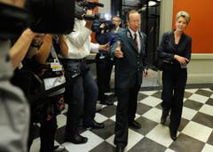 Stresstest: Karin Keller-Sutter zwischen zwei Hearings im Bundeshaus.(Bild: Keystone)