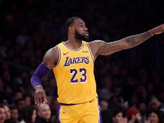 Die nächste Herausforderung: Seit diesem Sommer will LeBron James die tief gefallenen Los Angeles Lakers zu alter Grösse zurückführen (Bild: KEYSTONE/AP/MARK J. TERRILL)