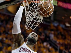 Die Versöhnung: 2014 kehrte LeBron James nach Cleveland zurück und führte das eigentliche Verliererteam zu einem Titel (2016) und in drei Finals (Bild: KEYSTONE/AP/TONY DEJAK)