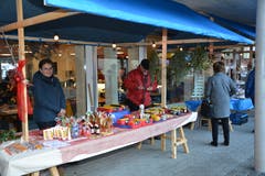 Adventsmarkt im «Solino» in Bütschwil. (Bild: Beat Lanzendorfer, 07.12.2018)