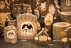 Viele Geschenkideen präsentieren sich am Weinfelder Adventsmarkt. (Bild: Reto Martin)