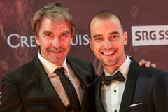 Ernst Schurter und sein Sohn Nino. (Bild: KEYSTONE/Melanie Duchene, 9. Dezember 2018)