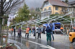 Der Wiänachtsmärcht in Stans musste wegen des Sturms abgebrochen werden. (Bilder: Franziska Herger (Stans, 8. und 9. Dezember 2018))