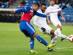 Albian Ajeti (links) brachte Basel nach 19 Minuten in Führung (Bild: KEYSTONE/PETER SCHNEIDER)