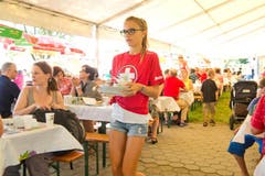 Am 1. August-Brunch bei der Familie Gassmann in Hildisrieden. (Bild: Dominik Wunderli / Neue LZ)