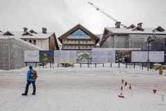 13.01.2013: Der Rohbau des «The Chedi» ist längst fertig. (Bild: Keystone)