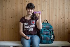 Thalia Kropf (13): «Ich finde es cool, dass wir einen neuen Lehrer haben.» (Bild: Pius Amrein (Neue LZ))