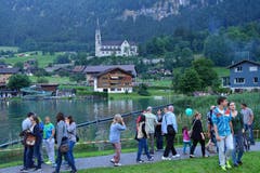 Seenachtsfest Lungern: Völkerwanderung am See. (Bild: Robert Hess / Neue OZ)