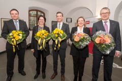 Die fünf (von sieben) gewählten Regierungsräte (von links): Roger Nager, Barbara Bär, Beat Jörg, Heidi Zgraggen und Urban Camenzind. (Bild: Keystone / Urs Flüeler)