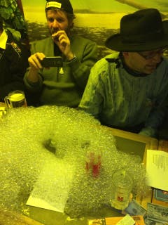 Impressionen vom GordonBlööö im Restaurant Doorzögli (Café La Suisse) in Luzern. (Bild: Jérôme Martinu / Neue LZ)