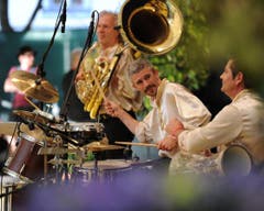 Das Aliev Bleh Orchester (immigrierte Volksmusik aus dem Balkan). (Bild: Urs Hanhart / Neue UZ)