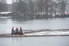 Flössen Ägerisee (Bild: Maria Schmid / Neue ZZ)