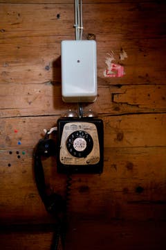 Ein altes Telefon. (Bild: Manuela Jans-Koch/Neue LZ)