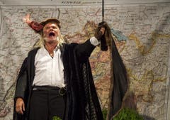 Albrecht Hirche als Richard Wagner bei Proben für das Freilichtspiel "Tell trifft Wagner". (Bild: Keystone)