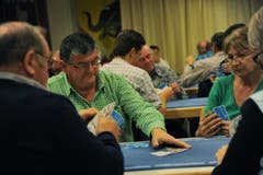 Vorausscheidung zur Zentralschweizer Jassmeisterschaft im Altdorfer Schützenhaus. (Bild: Urs Hanhart / Neue UZ)