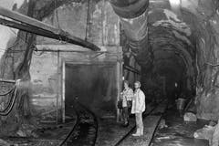 Eine Kuriosität war die Absicht, später im Bereich der Tunnelmitte eine Abzweigung in Richtung Tessin zu realisieren, das so genannte Bedretto-Fenster. Realisiert wurde es nicht. (Bild: Keystone / Str)