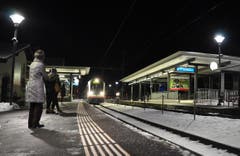 Einfahrt des InterRegio-Zuges von Interlaken Ost in die Station Sachseln. (Bild: Niklaus Rohrer)