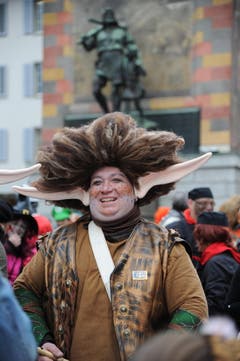 Einige Impressionen vom Umzug. (Bild: Urs Hanhart (Neue UZ))