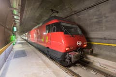 Ein Testzug in Fahrt. (Bild: Alptransit Video)