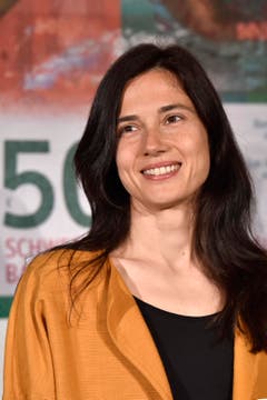 Die Luzerner Grafikerin Manuela Pfrunder ist die Gestalterin der neuen Banknotenserie. (Bild: Keystone / Lukas Lehmann)