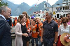 Frau Landammann Heidi Z'graggen begrüsste Bundespräsident Burkhalter an der Tellsplatte. (Bild: PD)