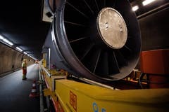 Der Tunnel ist jeweils von 19.30 bis 5 Uhr gesperrt. (Bild: Keystone)