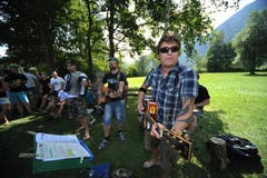 Auch ein Ständchen von «Wanapp» hörten die Besucher des Klangspaziergangs. (Bild: Urs Hanhart)