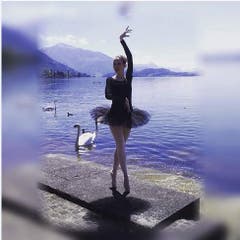 Am Zugersee: #ballet#dance#ballerina#dancer #zug#lake (Bild: julie_jura_dance / Russland)