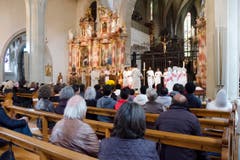 Die Eritreer sind mittlerweile die grösste Gruppe aussereuropäischer Migranten in Luzern. Zum ersten Mal feierte eine Pfarrei der Zentralschweiz einen gemeinsamen Gottesdienst mit einer eritreisch-orthodoxen Exilgemeinde. (Bild: Dominique Huwyler)