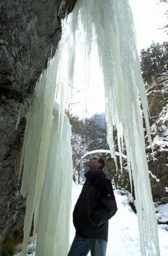 Eisgebilde im kleinen Melchtal in Giswil. (Bild: Josef Reinhard/Neue OZ)
