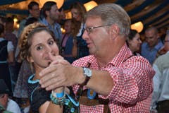 Jacqueline Gwerder aus Luzern tanzte mit Arbeitskollege Richard Kammermann aus Hergiswil. (Bild: Claudia Surek)