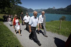 Bundesrat Johann Schneider-Ammann ist auf dem Weg zur 1.-August-Feier 2013 auf dem Rütli. (Bild: Keystone)