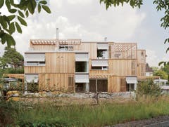 Dreifamilienhaus, Cham (Nestléstrasse), Osterhage Riesen Architekten GmbH 2014 (Bild: Baudirektion Kanton Zug)
