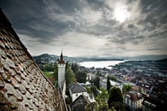 Blick vom Luegislandturm auf die Stadt Luzern. (Bild: Pius Amrein / Neue LZ)