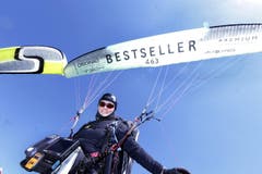 Vor 23 Jahren hat Davide Licini das Gleitschirmfliegen gepackt. (Bild: Werner Schelbert / Neue ZZ)