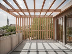 Dreifamilienhaus, Cham (Nestléstrasse), Osterhage Riesen Architekten GmbH 2014 (Bild: Baudirektion Kanton Zug)