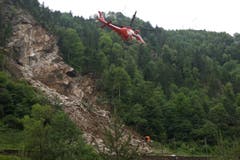 Auch die Rega stand im Einsatz. (Bild: Leser Peter Lienert)