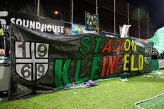 Letztes Spiel im Kleinfeld Kriens zwischen dem SC Kriens und dem FC Köniz am Samstag, 19. November 2016. (Bild: Philipp Schmidli)