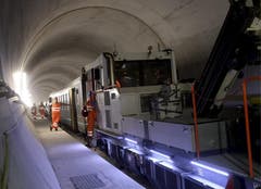 31.10.2013: Eine Diesellokomotive. (Bild: Keystone)