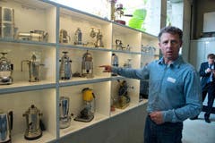 Der Besucher erfährt mehr über die Geschichte des Kaffees, die Hintergründe der Zubereitung, spezielle Rezepte... (Bild: Dominik Wunderli / Neue LZ)
