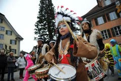 Der Häuptling trommelte durch Altdorf. (Bild: Urs Hanhart (Neue UZ))