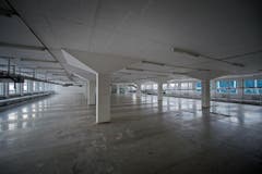 Auf dem Areal des ehemaligen Versandhauses Ackermann (heute A Aco AG) werden so bis Ende Jahr zirka 4000 der insgesamt 35 000 Quadratmeter Büro- und Gewerbefläche frei. (Bild: Pius Amrein / Neue LZ)