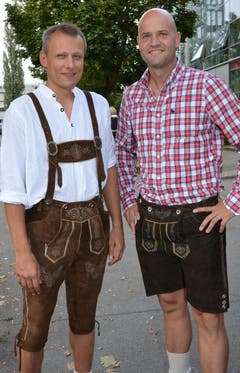 Werner Widmer (l.) und Andreas Niederhauser für’s Oktoberfest gerüstet. (Bild: Claudia Surek)