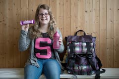 Sarina Moro (11): «Nach der Primarschule und der Oberstufe möchte ich Landwirtin werden.» (Bild: Pius Amrein (Neue LZ))
