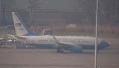 Erstes Flugzeug von Trump ist schon in Zürich Kloten. (Bild: Stefan Luzi)