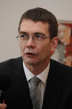 Verlierer Josef Schuler beim Interview. (Bild: Urs Hanhart/Neue UZ)