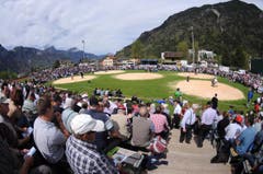 Über 2000 Zuschauer verfolgten das Geschehen in Altdorf. (Bild: Urs Hanhart / Neue UZ)
