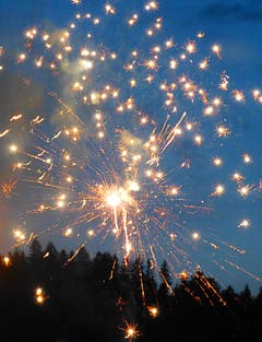 1. August - Feuerwerk in Wolhusen! (Bild: Josef Lustenberger)